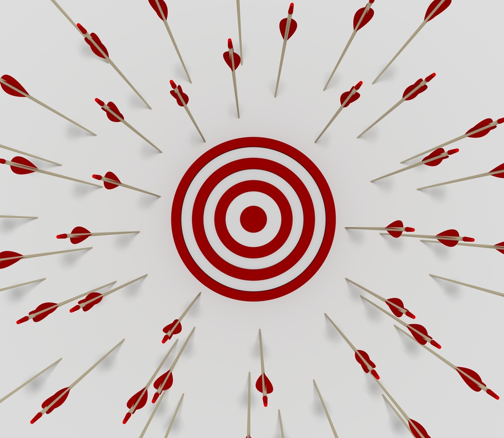 Search Engine Optimisation Mistakes - Tens of arrows that have missing the target symbolising Search Engine Optimisation